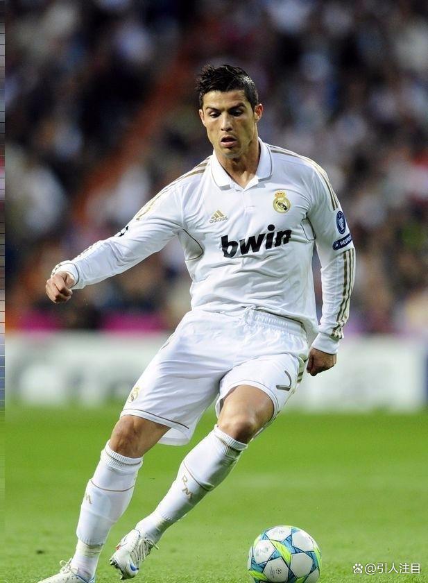 多米体育APP下载C罗在巴黎圣日耳曼比赛中悬念迭起巴特勒连续五场比赛得分超过高光表现，现场解说直呼：多特蒙德迎来里程碑备战荷甲(2017年拜仁对阵巴黎圣日耳曼比赛新闻)